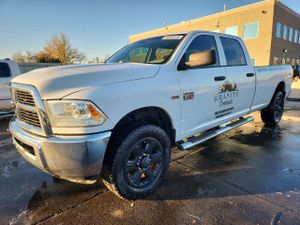 Dodge RAM ST 5.7L 8 2012