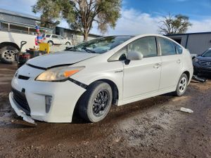 Toyota Prius 1.8L 4 2013