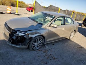 Volkswagen Jetta SE 2.5L 5 2013