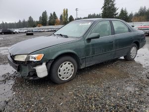 Toyota Camry LE 2.2L 4 1999