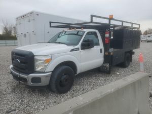 Ford F-350 SUPER DUTY 6.2L 8 2015