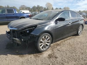 Hyundai Sonata SE 2.4L 4 2013