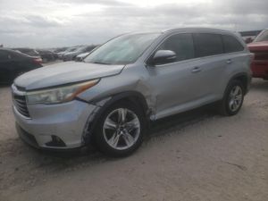 Toyota Highlander LIMITED 3.5L 6 2015
