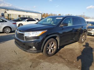 Toyota Highlander XLE 3.5L 6 2014