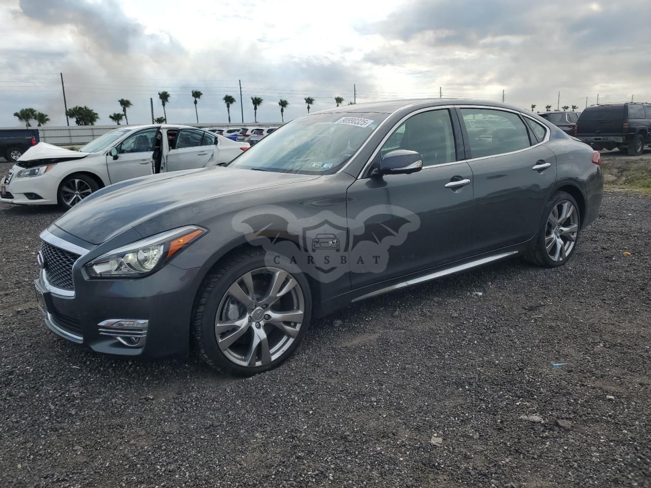 Infiniti Q70 3.7 3.7L 6 2015