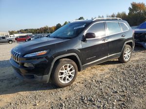 Jeep Cherokee LATITUDE 2.4L 4 2015