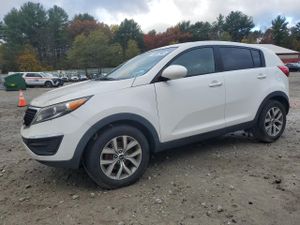 Kia Sportage LX 2.4L 4 2015