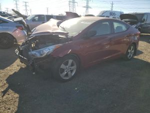 Hyundai Elantra GLS 1.8L 4 2013