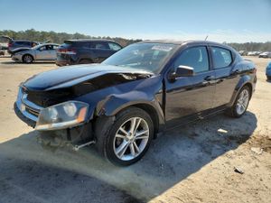 Dodge Avenger SE 3.6L 6 2012