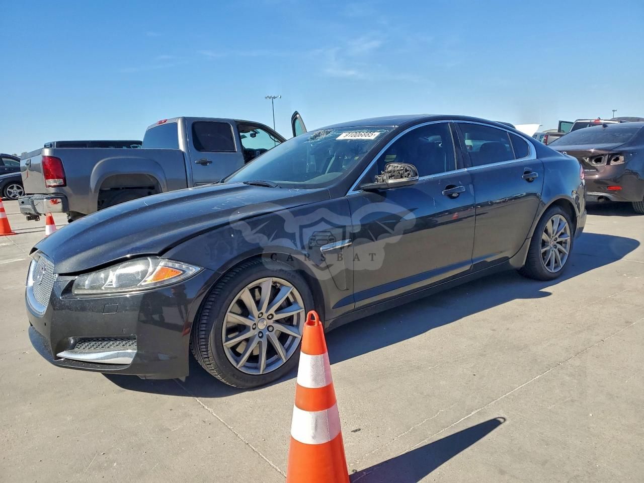 Jaguar XF 2.0T PREMIUM 2.0L 4 2015