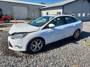 Ford Focus SEL 2.0L 4 2012