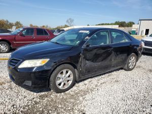 Toyota Camry BASE 2.5L 4 2010