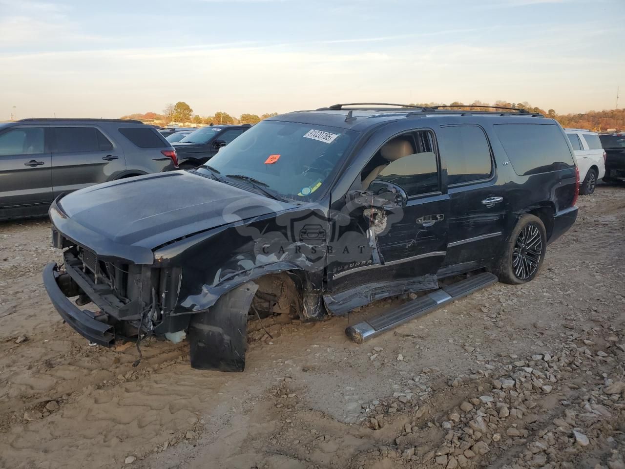 Chevrolet Suburban K1500 LTZ 5.3L 8 2013