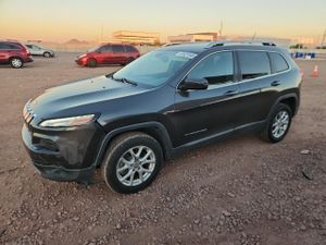 Jeep Cherokee LATITUDE 2.4L 4 2015