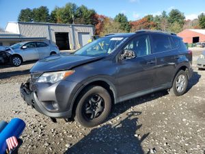 Toyota Rav4 LE 2.5L 4 2015
