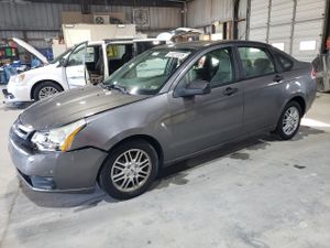 Ford Focus SE 2.0L 4 2009