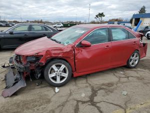 Toyota Camry L 2.5L 4 2014
