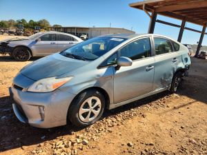 Toyota Prius 1.8L 4 2013