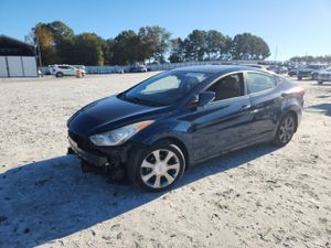 Hyundai Elantra GLS 1.8L 4 2013