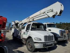 Freightliner Business Class M2 106 MEDIUM DUTY 6.7L 6 2015