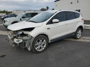 Ford Escape TITANIUM 2.0L 4 2015