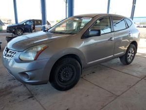 Nissan Rogue S 2.5L 4 2014