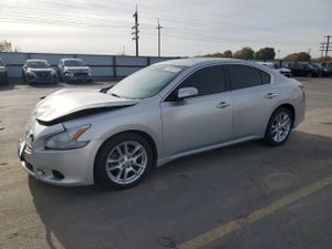 Nissan Maxima S 3.5L 6 2009