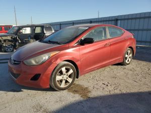 Hyundai Elantra GLS 1.8L 4 2013