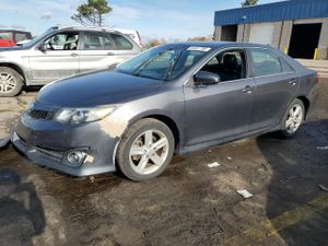 Toyota Camry L 2.5L 4 2013