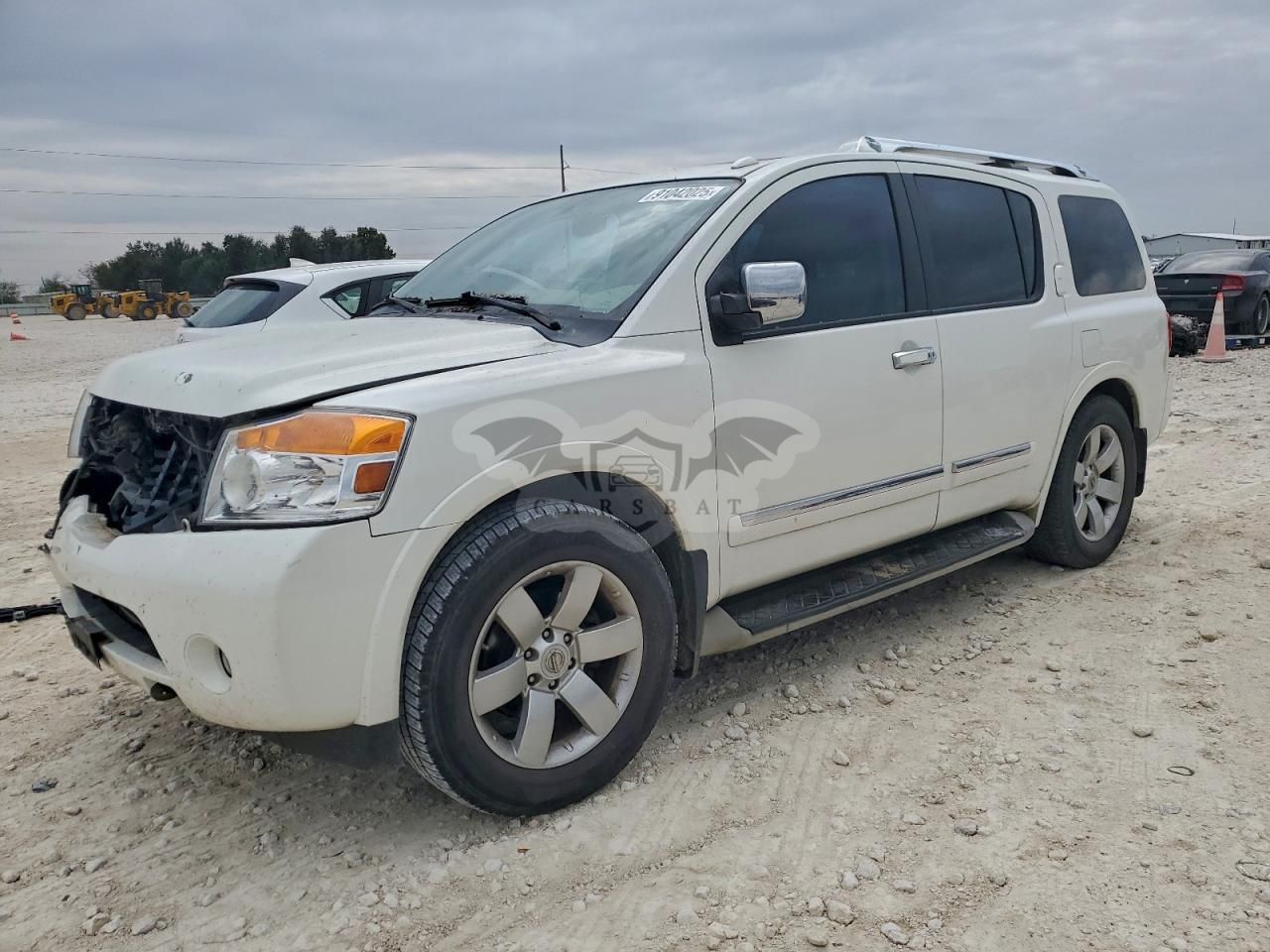 Nissan Armada SV 5.6L 8 2011
