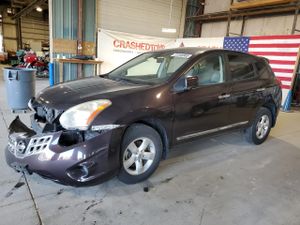 Nissan Rogue S 2.5L 4 2013