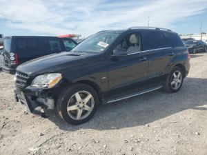 Mercedes-Benz ML 550 4MATIC 4.6L 8 2012
