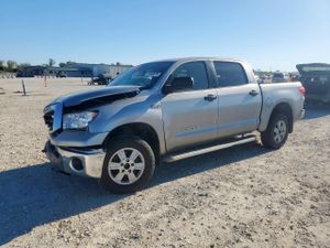 Toyota Tundra CREWMAX 5.7L 8 2008