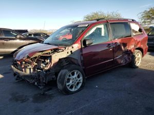 Toyota Sienna CE 3.5L 6 2007