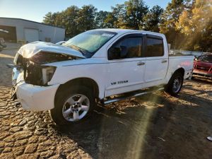 Nissan Titan XE 5.6L 8 2006