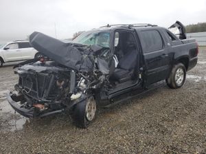 Chevrolet Avalanche LS 5.3L 8 2013