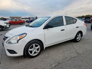 Nissan Versa S 1.6L 4 2015