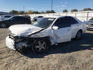 Toyota Camry LE 2.4L 4 2002