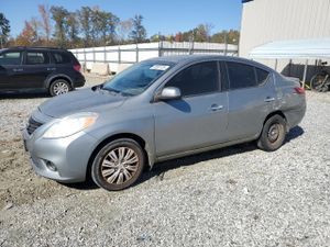 Nissan Versa S 1.6L 4 2013