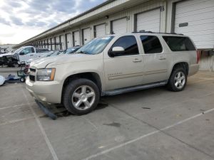 Chevrolet Suburban K1500 LT 5.3L 8 2011