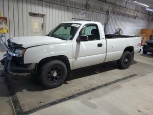 Chevrolet Silverado 1500 K1500 4.8L 8 2005