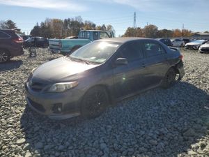 Toyota Corolla BASE 1.8L 4 2013
