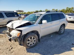 Mitsubishi Endeavor LS 3.8L 6 2011
