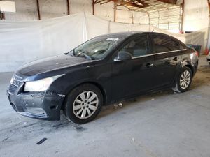 Chevrolet Cruze LS 1.8L 4 2011