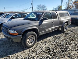 Dodge Dakota SPORT 4.7L 8 2002