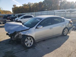 Nissan Altima BASE 2.5L 4 2011
