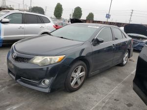 Toyota Camry L 2.5L 4 2013