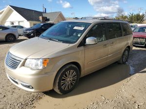 Chrysler Town & Country TOURING L 3.6L 6 2013