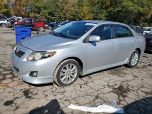 Toyota Corolla BASE 1.8L 4 2010