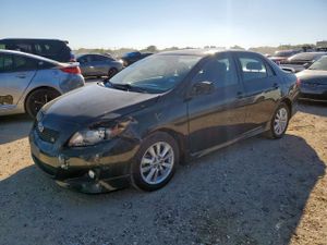 Toyota Corolla BASE 1.8L 4 2010